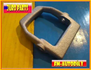 Brzdový třmen horní podkova 0020 0021 EUROPARTS Lada Niva